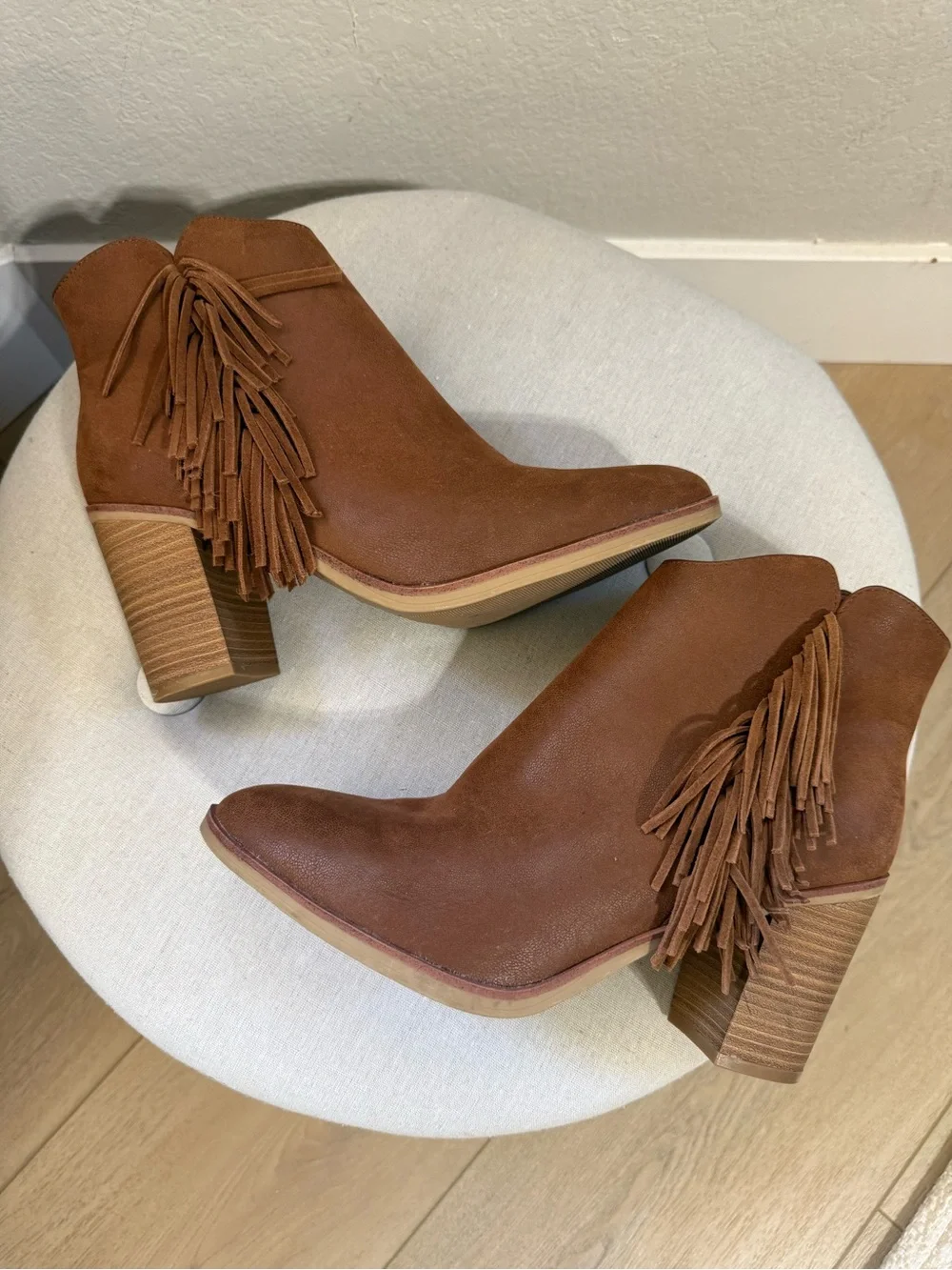 MIA Fringe Booties Tan Brown Gentle Use Women’s Size 10 Western Cowgirl
